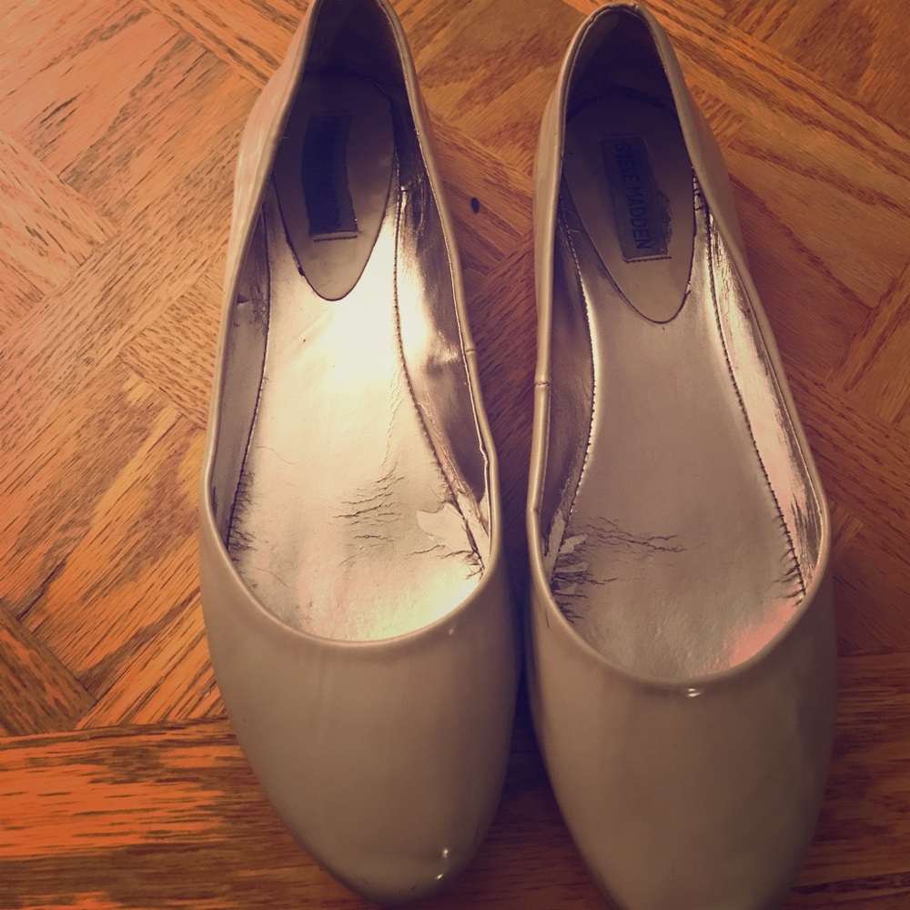 Steve Madden nude flats